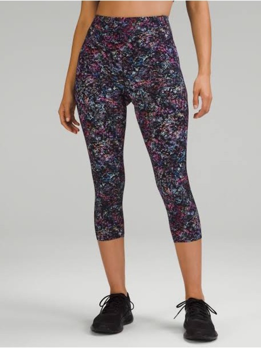 Lululemon Base Pace HR Tight 25”‎ Nulux Size 2 FWSP 05959